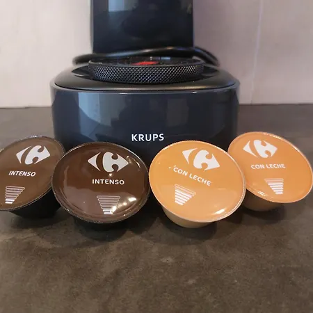 Estudio Con Piscina Y Parking, Playa A 4 Min A Pie, Tren A 2 Min