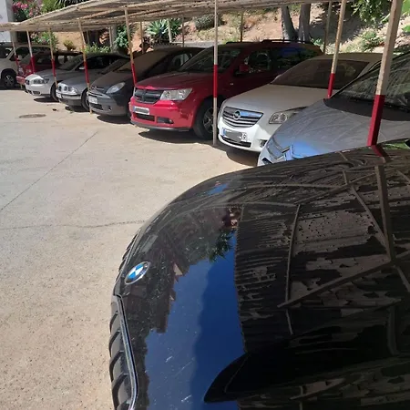 Estudio Con Piscina Y Parking, Playa A 4 Min A Pie, Tren A 2 Min