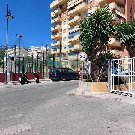 公寓 Estudio Con Piscina Y Parking, Playa A 4 Min A Pie, Tren A 2 Min 丰希罗拉